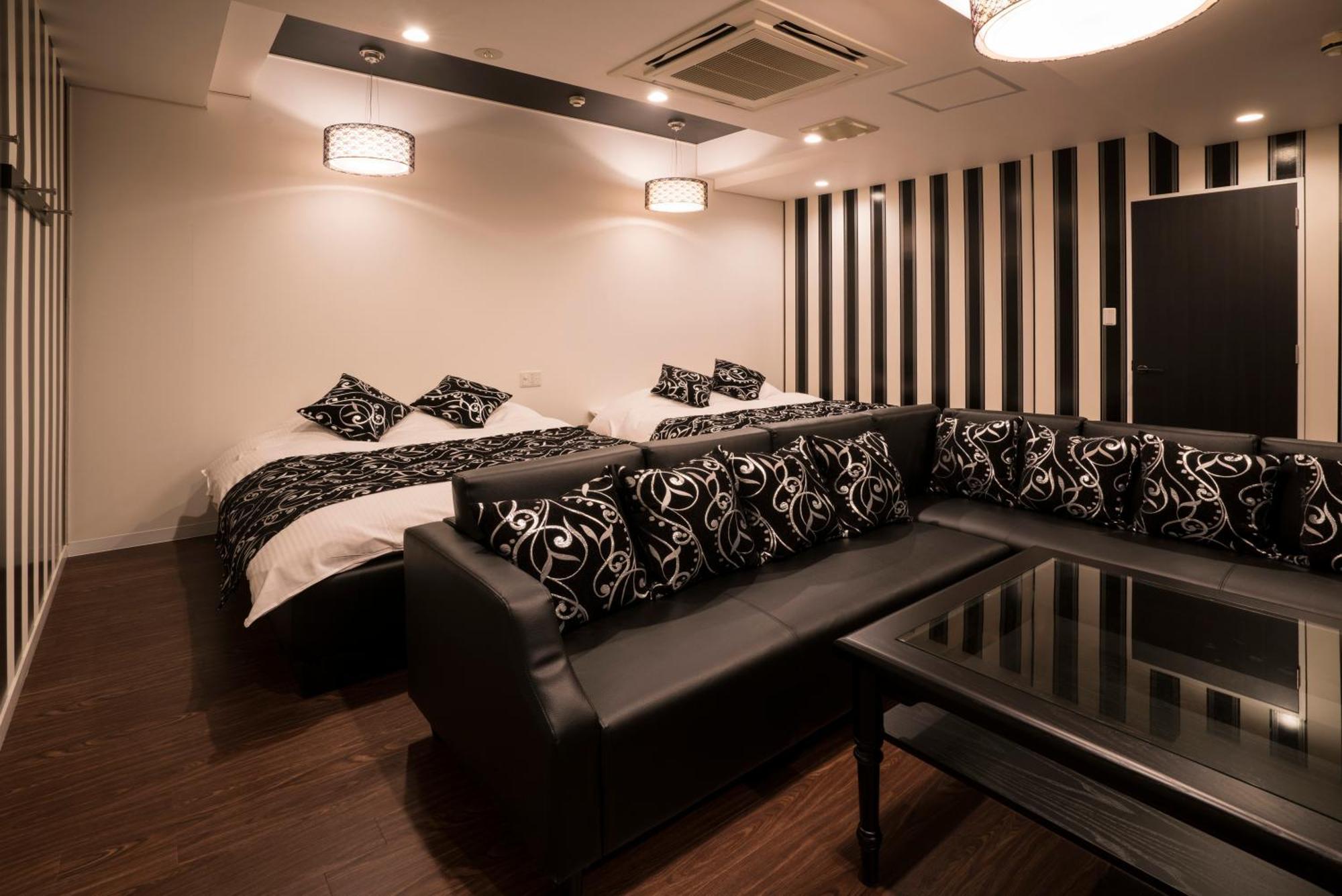 Xenia (adults Only) รักโรงแรม 3*